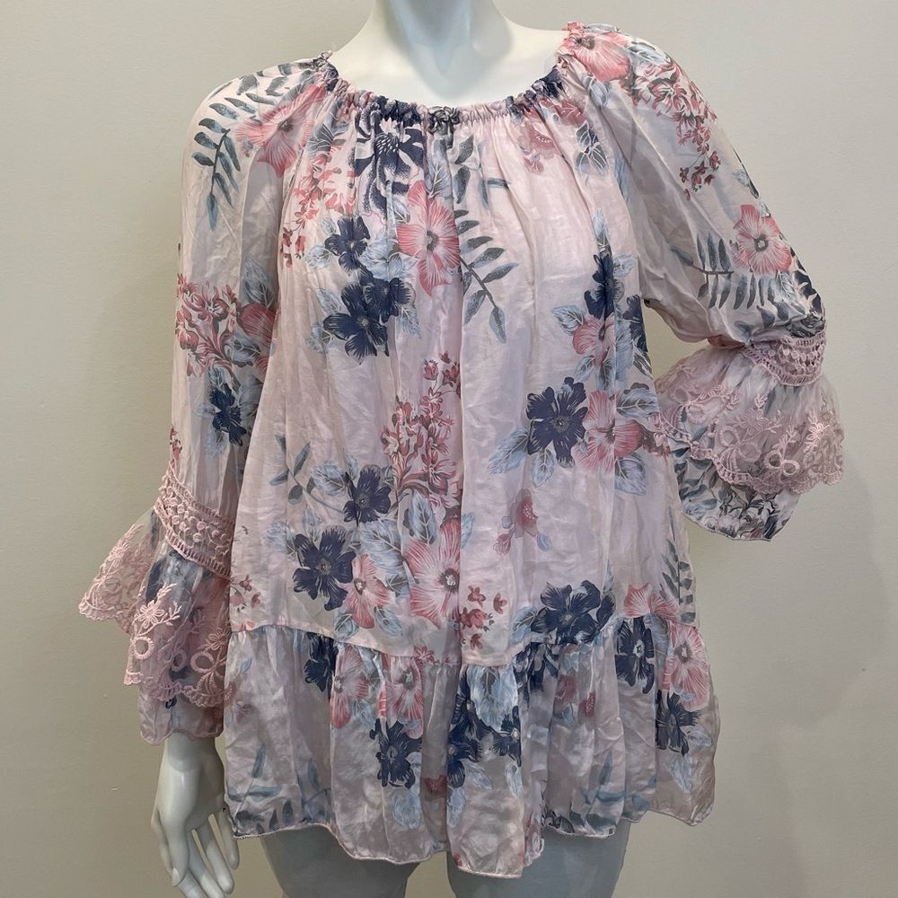 TEMPO PARIS Light Pink Floral Print Flowy Fairy Lace Sleeve Top